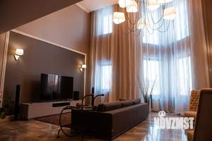 Коттедж 526м², 2-этажный, участок 39 сот.  