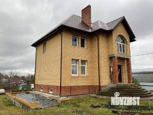 Дом 300м², 2-этажный, участок 12 сот.  