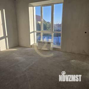 Дом 198м², 2-этажный, участок 6 сот.  