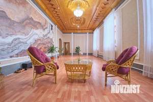 Коттедж 470м², 2-этажный, участок 11 сот.  