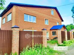 Дом 480м², 3-этажный, участок 16 сот.  