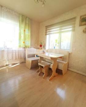 Дом 120м², 2-этажный, участок 6 сот.  
