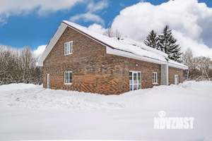 Дом 194м², 1-этажный, участок 7 сот.  