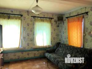 Дом 30м&sup2;, 1-этажный, участок 6 сот.  