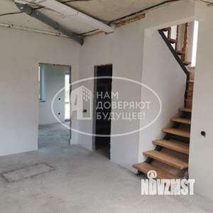 Дом 104м², 2-этажный, участок 10 сот.  