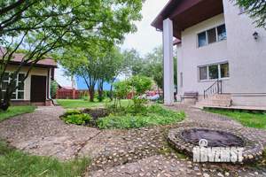 Коттедж 253м², 2-этажный, участок 16 сот.  