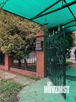 Коттедж 444м², 4-этажный, участок 6 сот.  