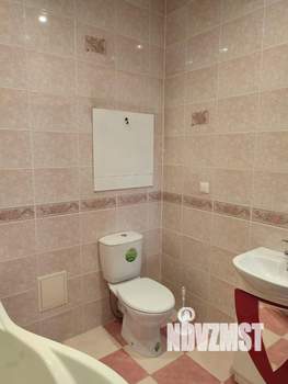 Дом 545м², 2-этажный, участок 6 сот.  