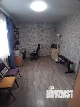 Дом 256м², 2-этажный, участок 6 сот.  