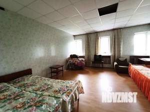 Дом 714м², 3-этажный, участок 23 сот.  