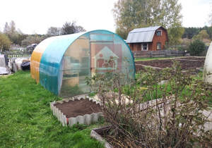 Дом 30м², 2-этажный, участок 5 сот.  