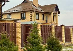 Дом 280м², 2-этажный, участок 12 сот.  