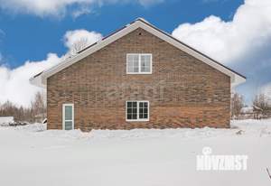 Дом 194м², 1-этажный, участок 7 сот.  