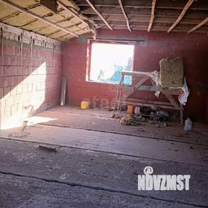 Дом 180м², 2-этажный, участок 10 сот.  