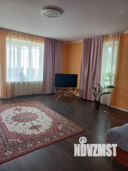Дом 360м², 3-этажный, участок 12 сот.  