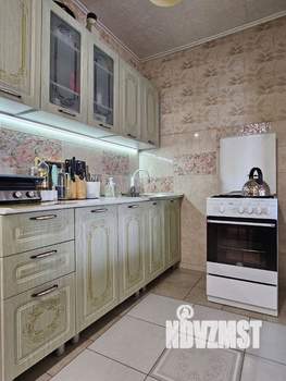 Дом 66м², 2-этажный, участок 6 сот.  