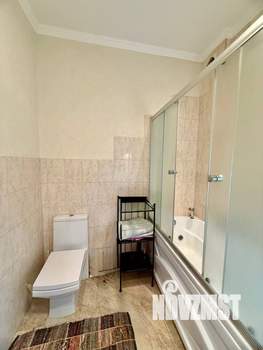 Коттедж 250м², 2-этажный, участок 10 сот.  
