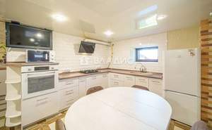 Дом 142м², 3-этажный, участок 13 сот.  