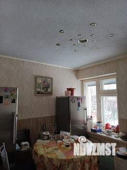 Дом 61м&sup2;, 1-этажный, участок 10 сот.  