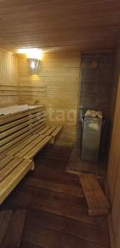 Дом 225м², 2-этажный, участок 8 сот.  