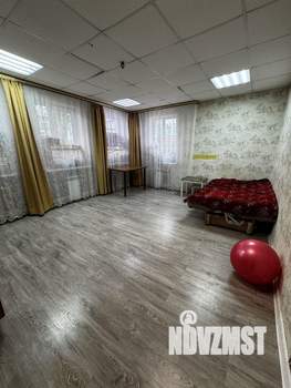 Дом 218м², 2-этажный, участок 4 сот.  