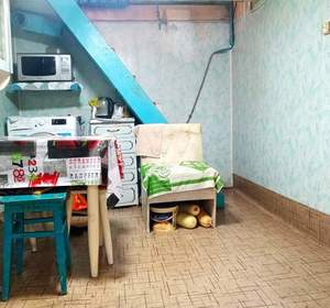 Дом 41м², 2-этажный, участок 6 сот.  