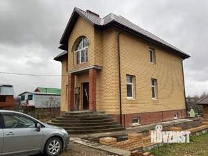 Дом 300м², 2-этажный, участок 12 сот.  