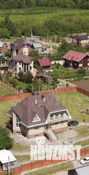 Дом 455м², 3-этажный, участок 30 сот.  