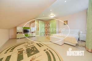 Дом 250м², 2-этажный, участок 7 сот.  