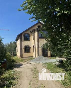 Дом 274м², 2-этажный, участок 6 сот.  