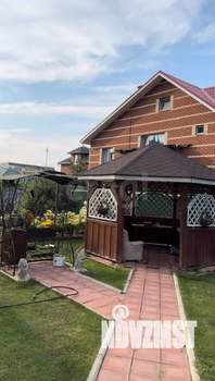 Дом 300м², 2-этажный, участок 12 сот.  