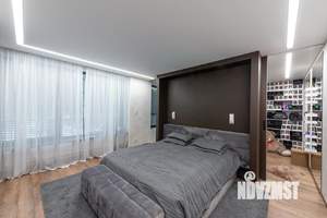 Дом 250м², 2-этажный, участок 9 сот.  