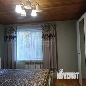 Дом 100м², 2-этажный, участок 10 сот.  