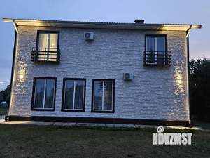 Коттедж 450м², 3-этажный, участок 10 сот.  