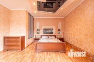 Дом 217м², 2-этажный, участок 12 сот.  