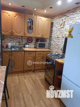 Дом 130м², 3-этажный, участок 12 сот.  