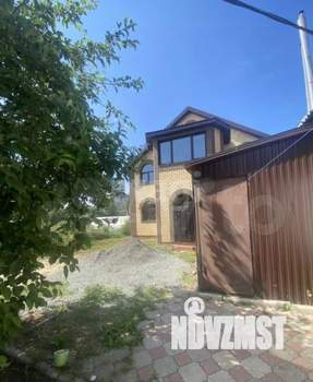 Дом 274м², 2-этажный, участок 6 сот.  