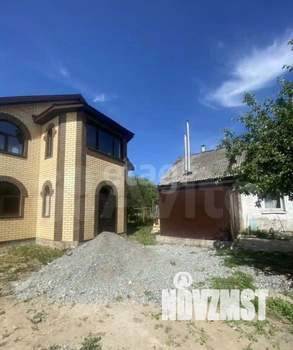 Дом 274м², 2-этажный, участок 6 сот.  