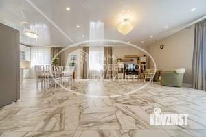 Дом 250м², 2-этажный, участок 7 сот.  