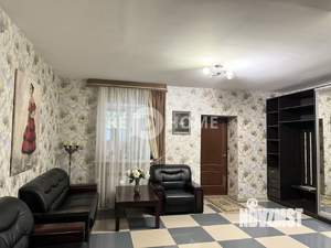Коттедж 451м², 3-этажный, участок 12 сот.  