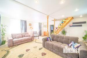 Дом 142м², 3-этажный, участок 13 сот.  