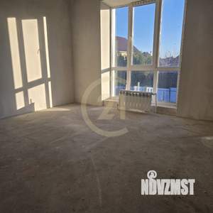 Дом 198м², 2-этажный, участок 6 сот.  