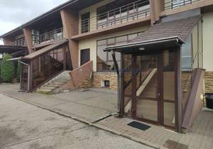 Дом 230м², 3-этажный, участок 2 сот.  