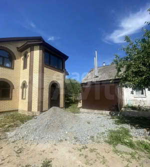 Дом 274м², 2-этажный, участок 6 сот.  
