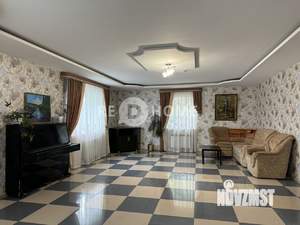 Коттедж 451м², 3-этажный, участок 12 сот.  