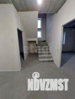 Дом 133м&sup2;, 2-этажный, участок 5 сот.  