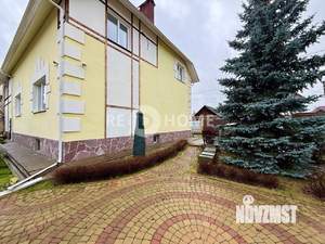 Дом 309м², 2-этажный, участок 10 сот.  