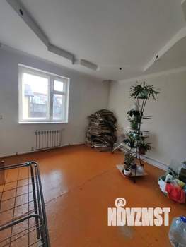 Коттедж 301м², 2-этажный, участок 12 сот.  