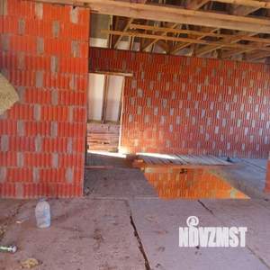 Дом 180м², 2-этажный, участок 10 сот.  