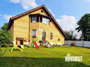 Коттедж 271м², 3-этажный, участок 9 сот.  